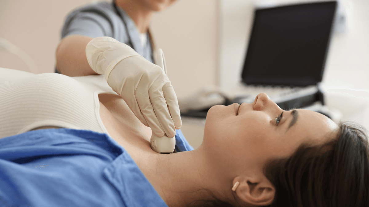 Top Signs and Symptoms of Thyroid Problems in Women You Shouldn’t Ignore